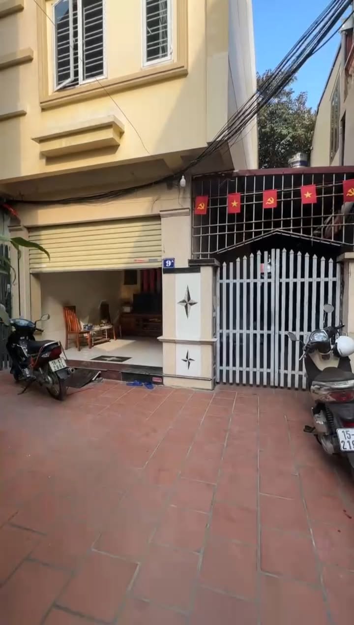 Nhà riêng Trung Hành Kiến An 47m² - Ô tô đỗ sát nhà!