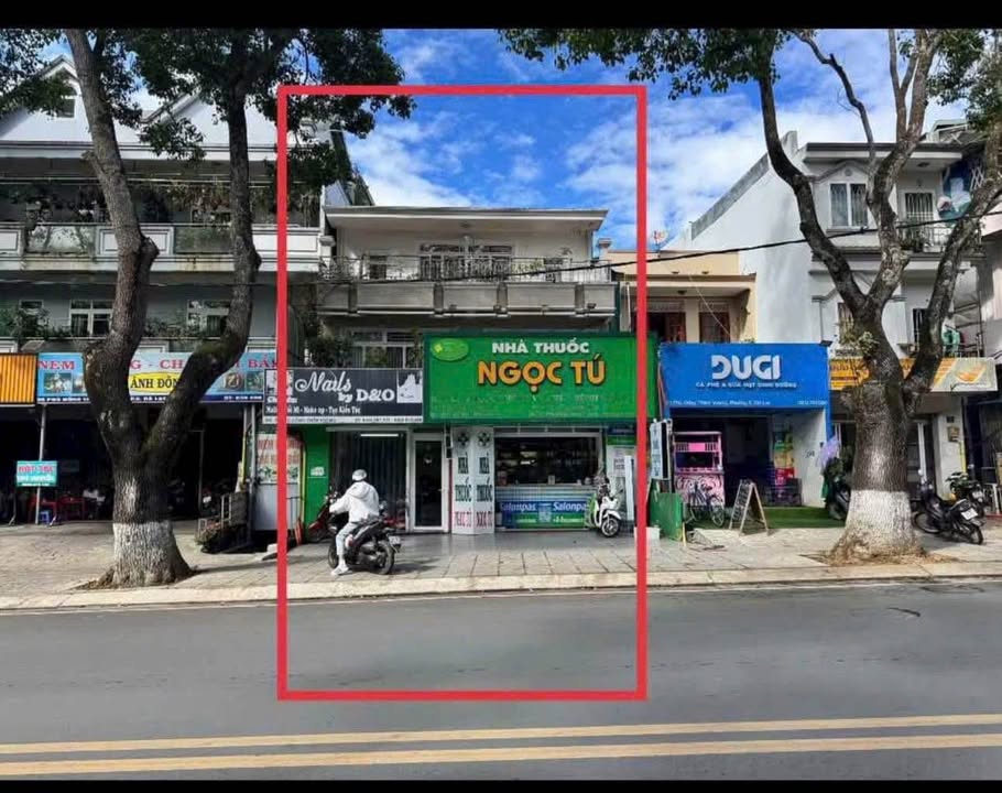 Nhà mặt tiền Phù Đổng Thiên Vương Đà Lạt 117m² 33 tỷ – Mặt tiền kinh doanh