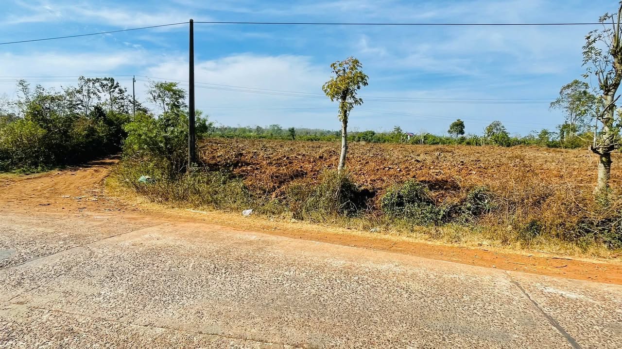 Đất Hà Lan Easien Buôn Hồ 7.404m², Sổ đỏ chính chủ