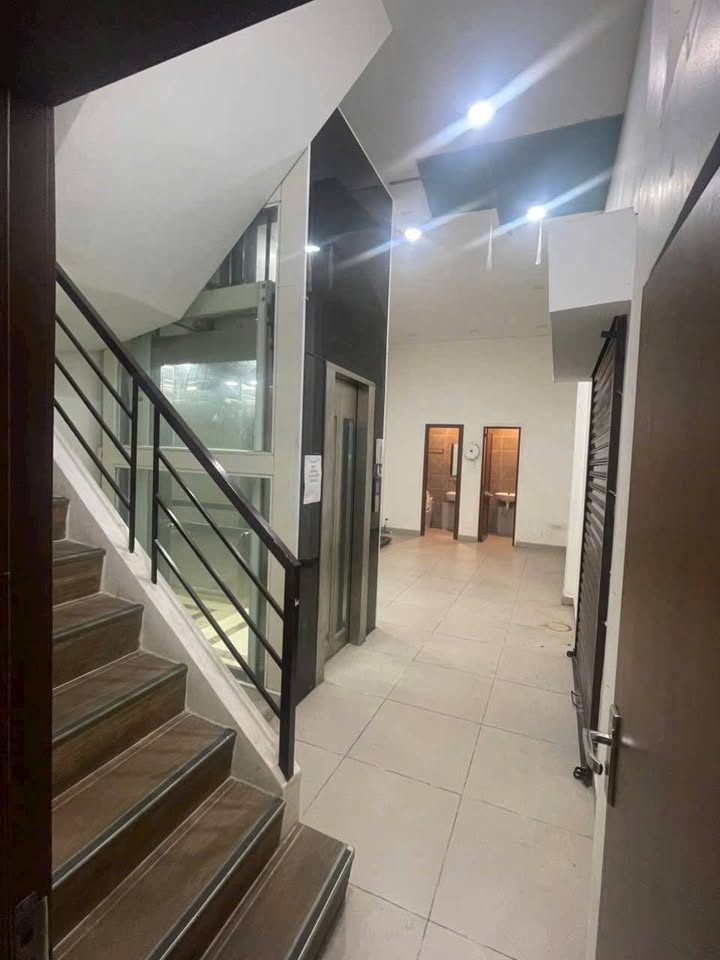 FrontHouse An Dương Vương Q5 99m² 40tr - Ô tô vào tận nhà