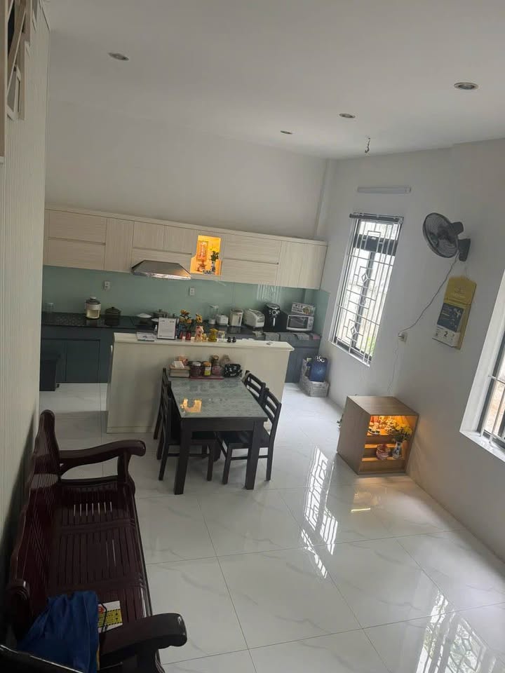 Nhà riêng Phan Chu Trinh Vũng Tàu 10.5 triệu/tháng - Full nội thất!