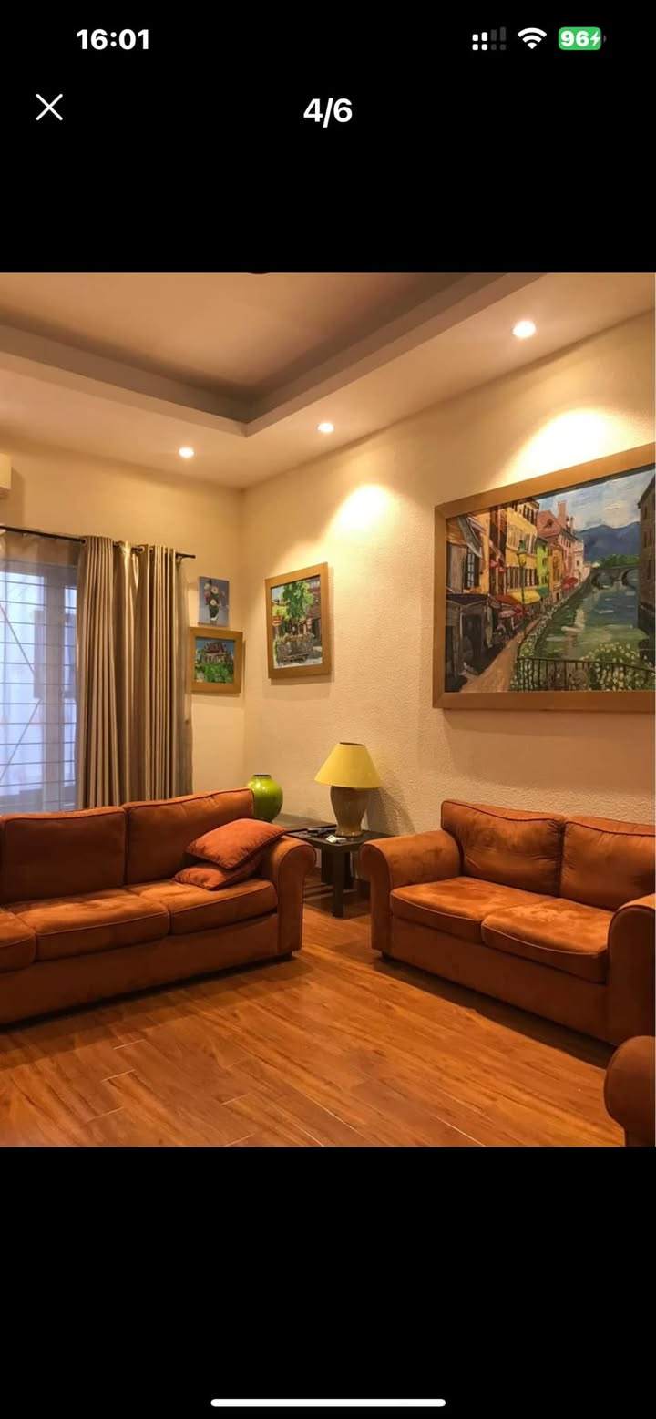 Nhà Phố Cho Thuê Đào Tấn, Ba Đình 70m² - Vị trí đắc địa, ô tô vòng quanh