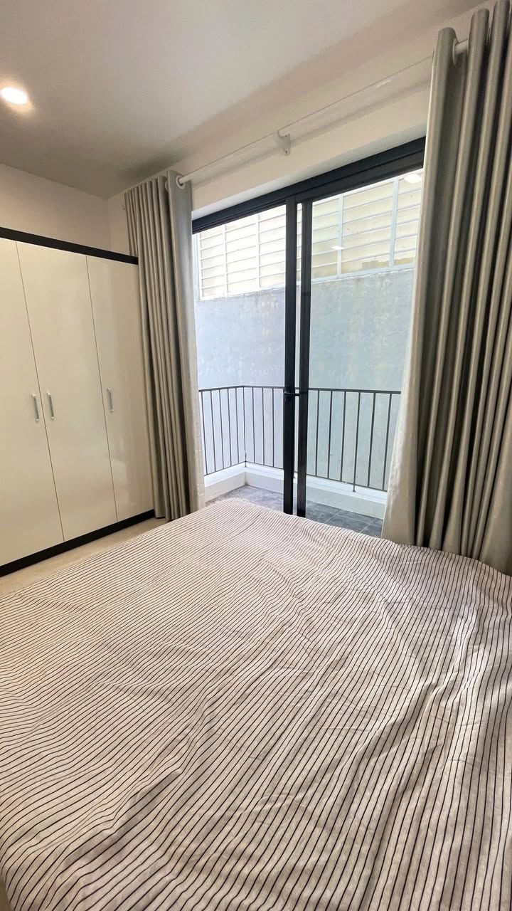 Nhà riêng Tây Hồ 6.8 triệu - Full nội thất, ô tô tận cửa!