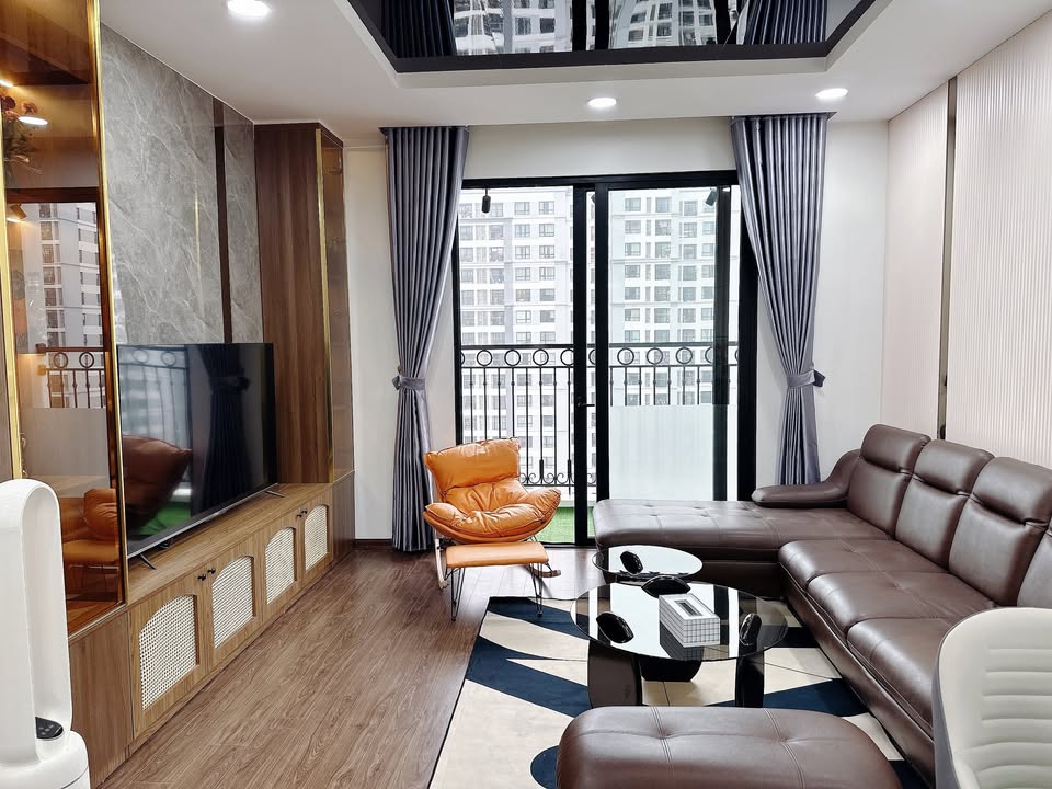 Căn hộ Times City 95m² giá 9.4 tỷ - Full nội thất cao cấp!