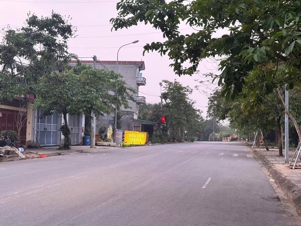 Bán gấp đất 115m² thổ cư Trung Sơn Trầm, Sơn Tây - Đường ô tô tránh