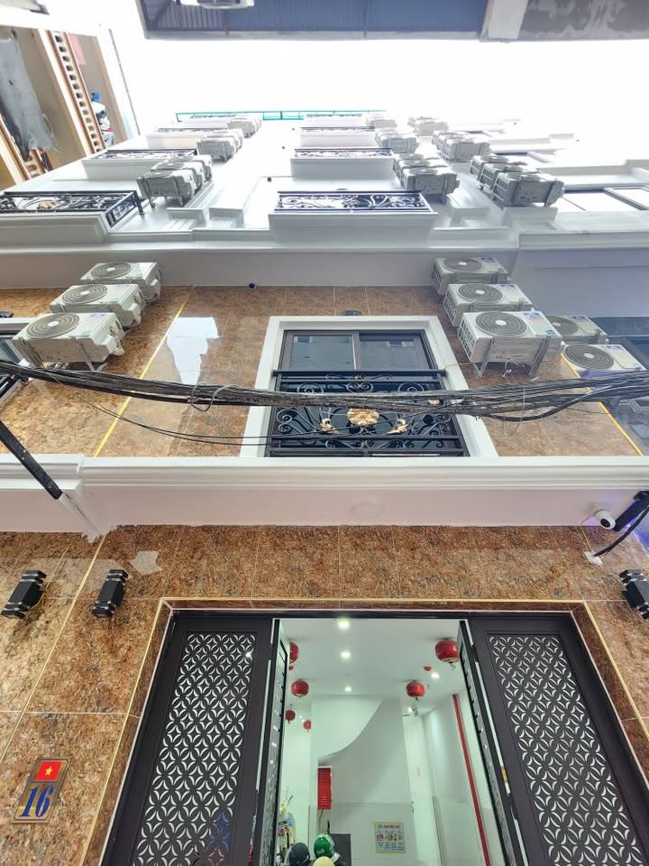 Tòa Căn Hộ Dịch Vụ 7 Tầng Thang Máy - Dòng Tiền 720 Triệu/Năm Tại Bắc Từ Liêm