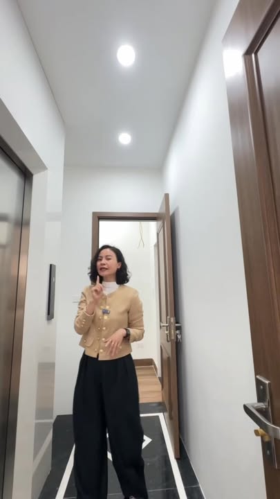 Nhà 5 Tầng Lô Góc Lò Đúc, Hai Bà Trưng - 40m² - Thang Máy - 12 Tỷ