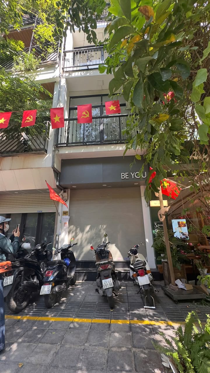 Cho thuê nhà mặt phố Tô Hiến Thành, Hà Đông - 100m² Kinh doanh đắc địa