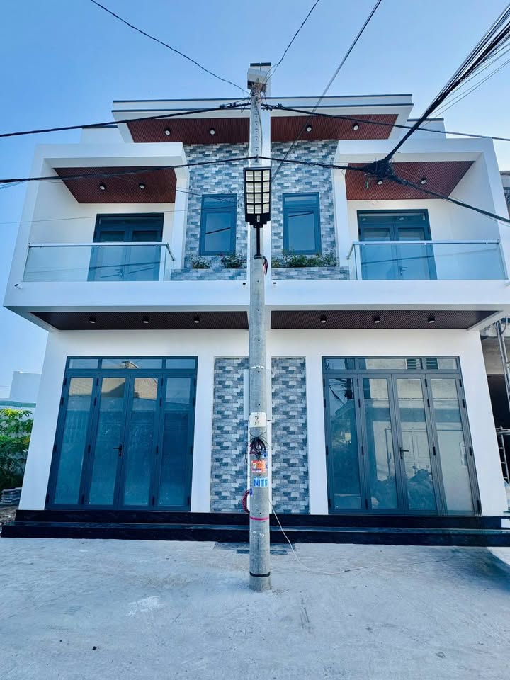 Nhà hẻm 839 Nguyễn Trung Trực Rạch Giá 1.85 tỷ - Sẵn sàng ở ngay!