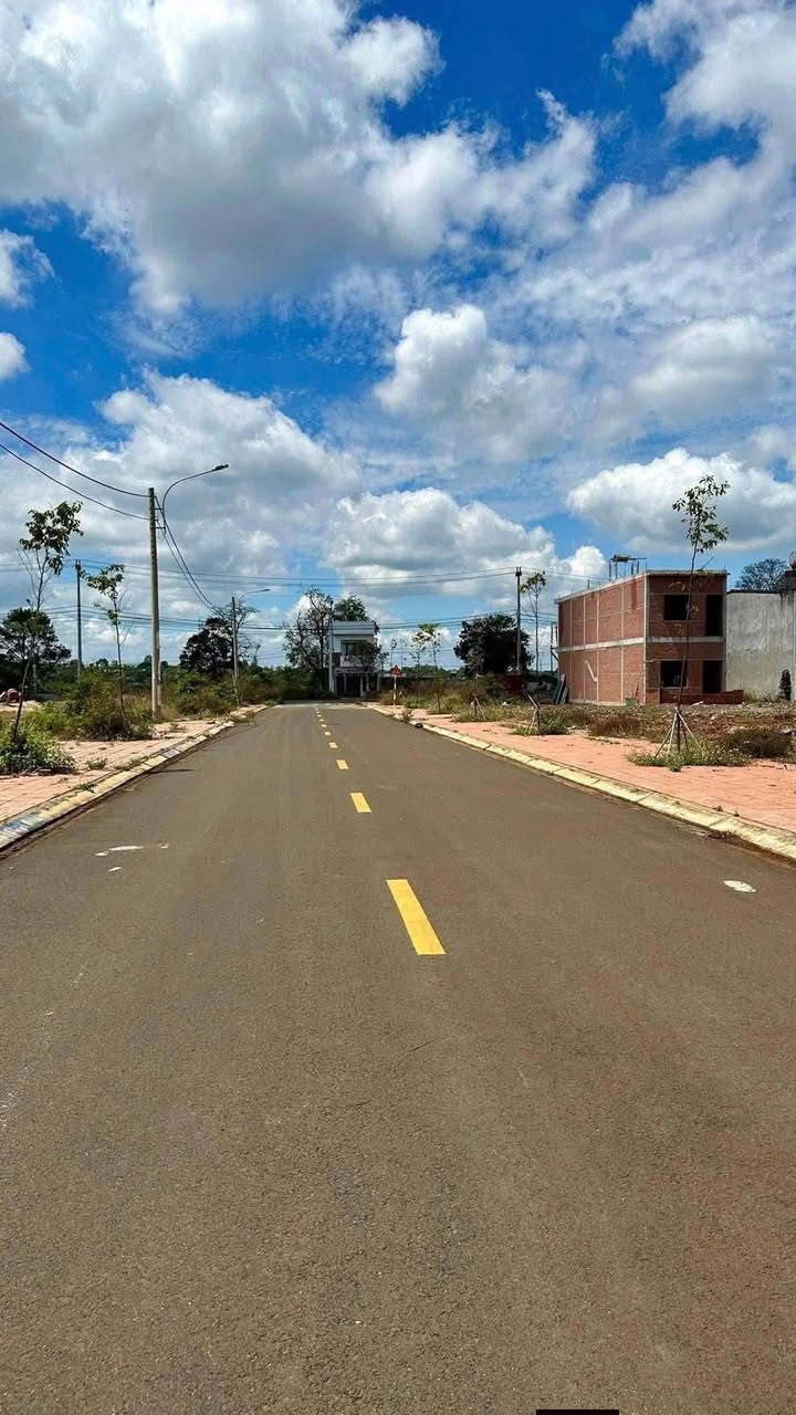 Đất nền Lô D Đấu Giá EaPok, Đắk Lắk - 150m² Sổ hồng sẵn sàng