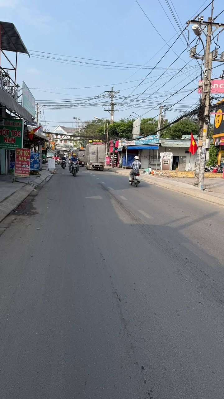 Mặt Tiền Kinh Doanh Phạm Văn Sáng, Bình Chánh - 125m² Giá 10 Triệu/Tháng