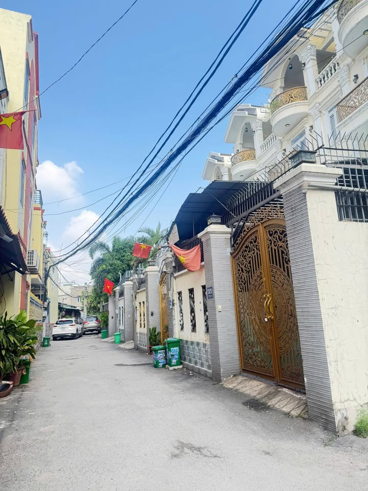 Nhà Quận 12 Trương Thị Hoa 56m² 4,3 tỷ - Ôtô vào nhà