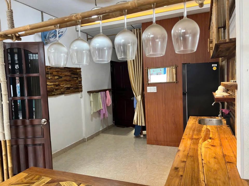 Nhà Phố Phước Hải 80m² - Sẵn Sàng Ở Ngay, 300m Ra Quảng Trường