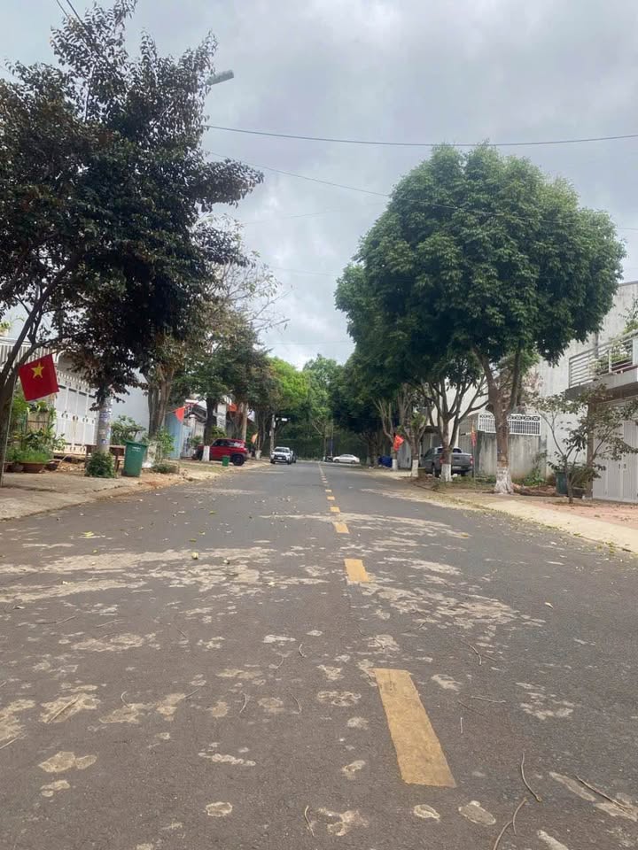 Đất nền Lê Trọng Tấn 240m² - Tiềm năng tăng giá vượt trội!