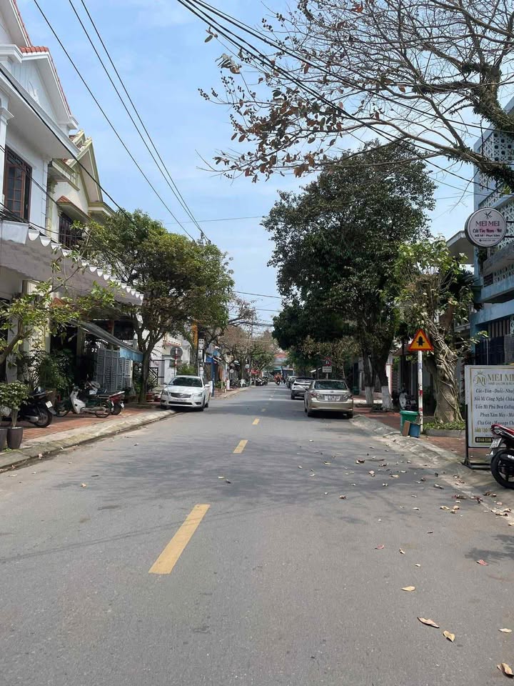 Nhà phố Đồng Mỹ, Đồng Hới 70m² giá 5 tỷ - Sẵn sàng ở ngay