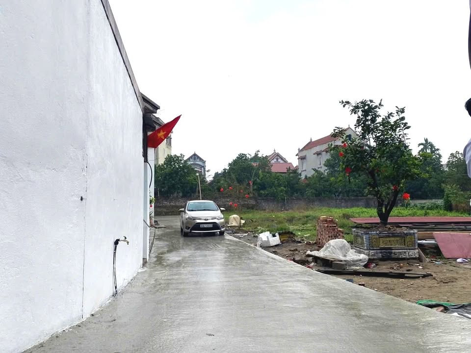 Đất nền Hồng Vân Thường Tín 43m² - Sổ đỏ chính chủ, tiềm năng đầu tư!