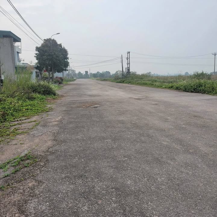 Đất nền 90m² Quảng Thịnh, TP.Thanh Hóa - Sổ đỏ sẵn sàng, giá 2 tỷ