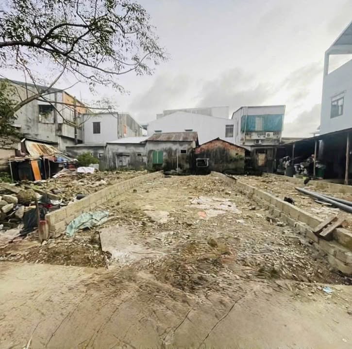 Đất Kiệt 18 Hoàng Quốc Việt, Huế - 70m² Giá 2.2 Tỷ - Vượng Khí