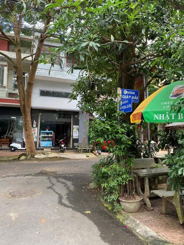 Nhà phố Hải Thượng Lãn Ông, Buôn Ma Thuột 48m² - Mặt tiền kinh doanh sầm uất!