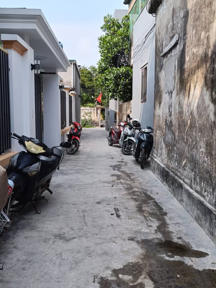 Bán nhà 3 tầng Phú Xuân, Thái Bình 54m² - Giá 2.2 tỷ, gần chợ, trường học