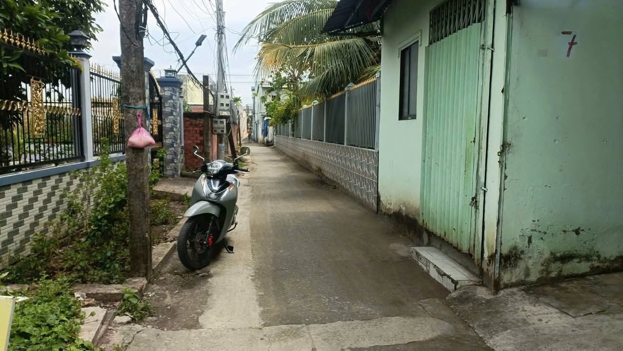 Đất thổ cư Cần Đước 350m² - Sổ đỏ chính chủ, sát KCN Cẩm Thành