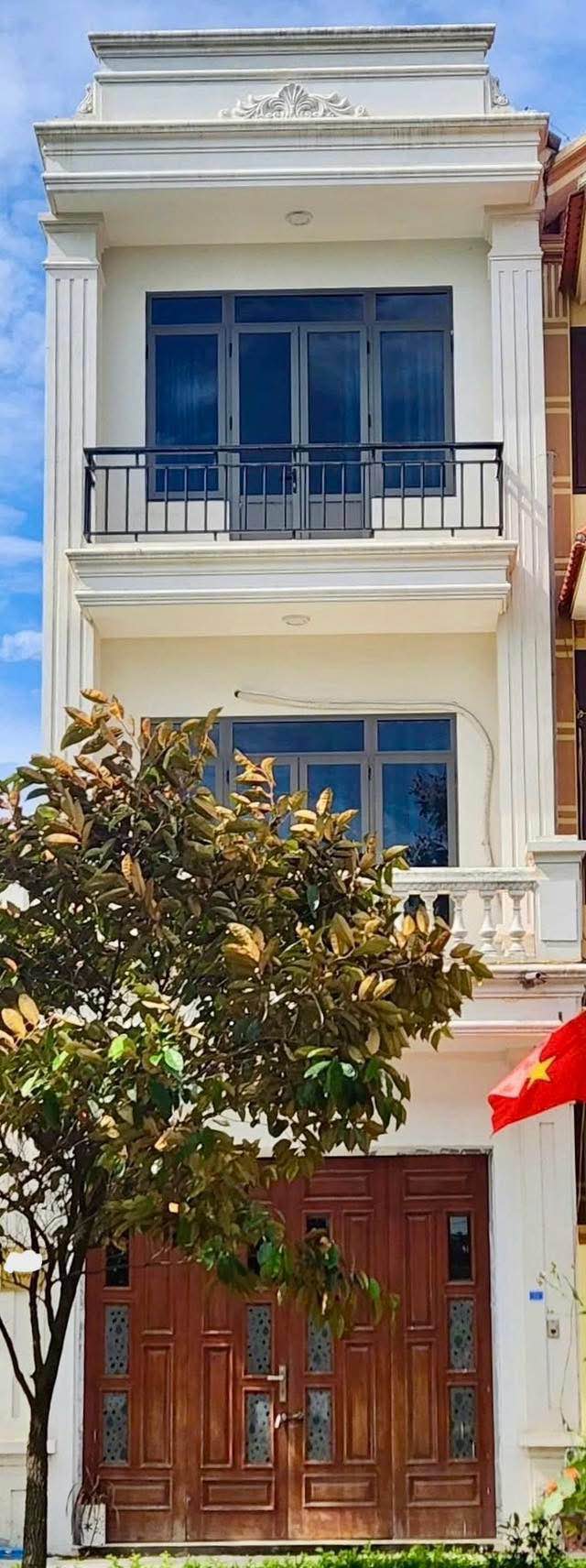 Nhà Mặt Hồ Đầm Bét - Kinh Doanh, Ở Ngay 59m², 3 Tầng, Nam Định