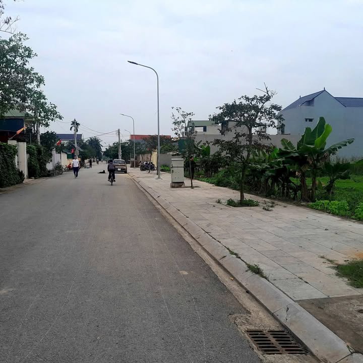 Đất nền Hậu Lộc 150m² - Sổ đỏ chính chủ, giá 1.4 tỷ - KCN, trường học gần kề