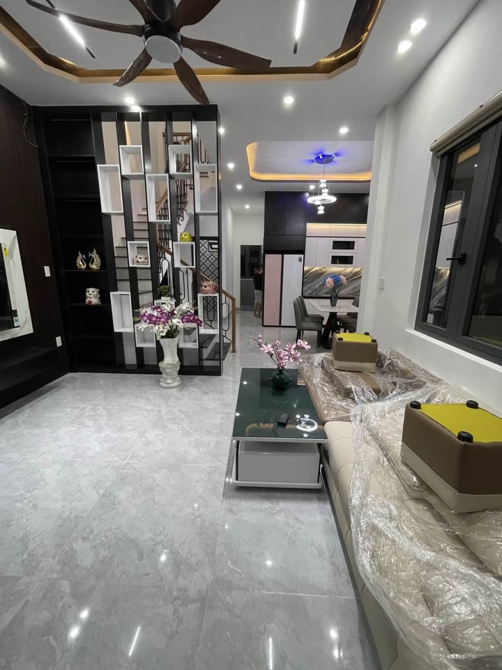 Nhà 2 Tầng Tôn Đản Đà Nẵng - Ngang 7m Hiếm - 89m² - 4 Tỷ