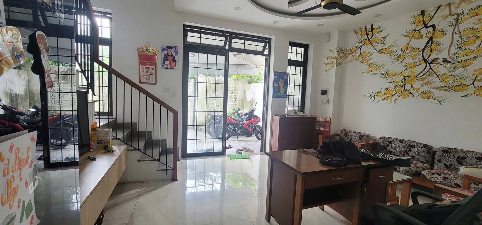 Nhà Mặt Tiền Tôn Đản Đà Nẵng 89m² - 3 Tầng Kiên Cố, Giá 5.x Tỷ