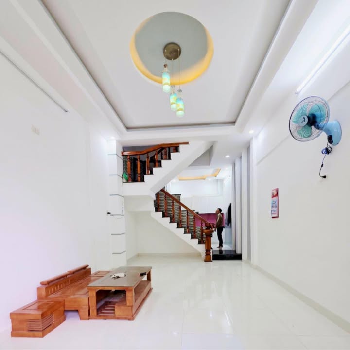 Nhà Mặt Tiền Quy Nhơn 40m² giá 3 tỷ - Mặt tiền kinh doanh!