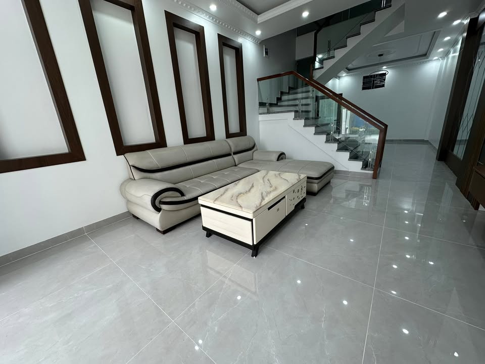 Nhà 4 Tầng Ngô Gia Tự, Hải An 55m² - Oto Đỗ Cửa, Giá 6.3 Tỷ