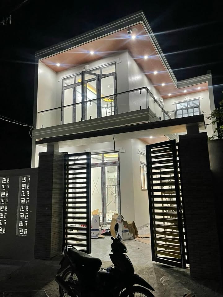 Nhà 2 Lầu Phường Bửu Long, BH 90m² - Giá Tốt, Kẹt Tiền Bán Gấp!