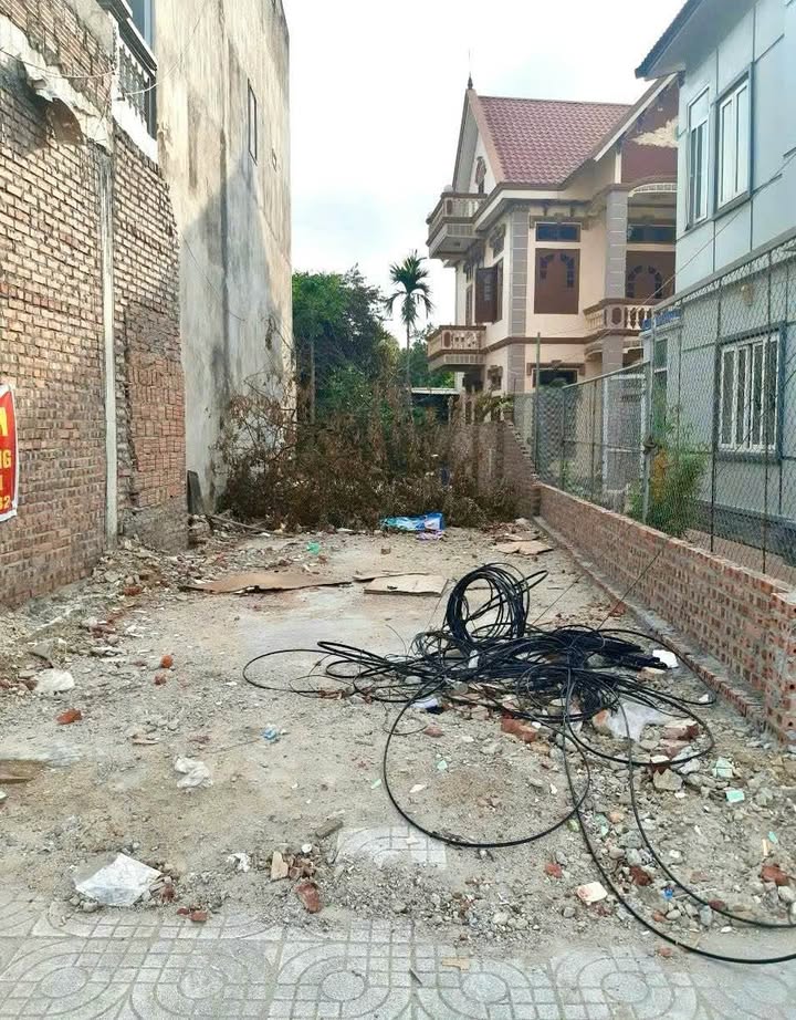 Nhà Mặt Tiền Kinh Doanh Đường 359, Hải Phòng - 130m² Giá 10 Tỷ