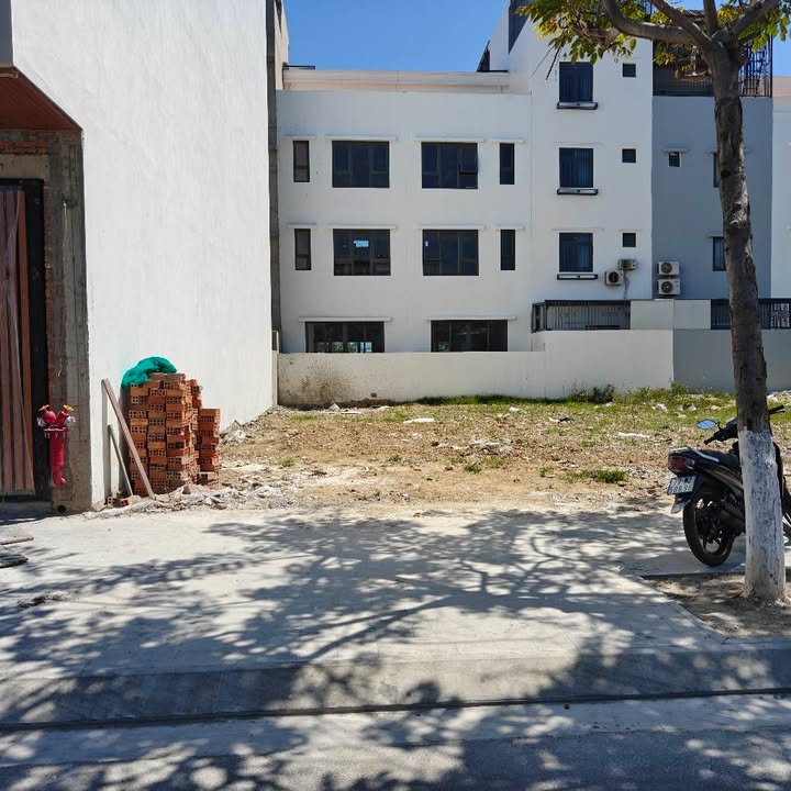 Đất VCN Phước Long 100m² - Mặt tiền Đường A1, Hướng Tây Nam - Giá 10 Tỷ