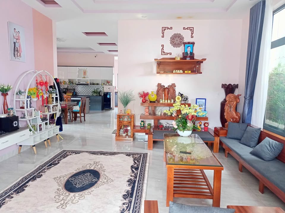 Nhà riêng Gia Nghĩa 240m² - Chính chủ bán, thiết kế hiện đại!