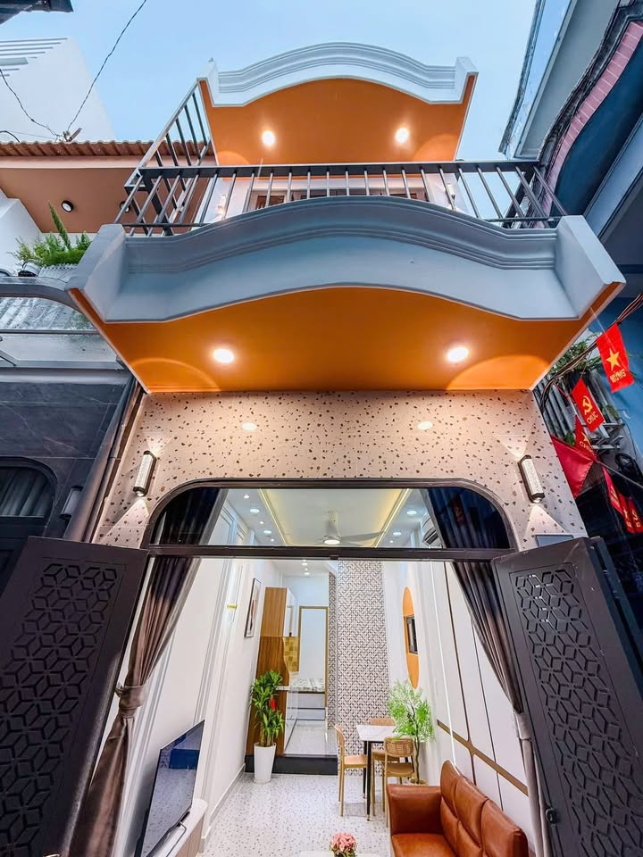 Nhà Phố Nguyễn Văn Trỗi Phú Nhuận 29m² - 3PN, Sẵn Sàng Ở Ngay