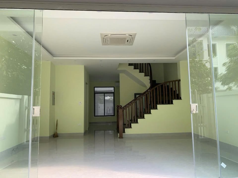 Nhà 90m² Khu B Geleximco, Hoài Đức - Full Nội Thất, Giá 22 Triệu/Tháng