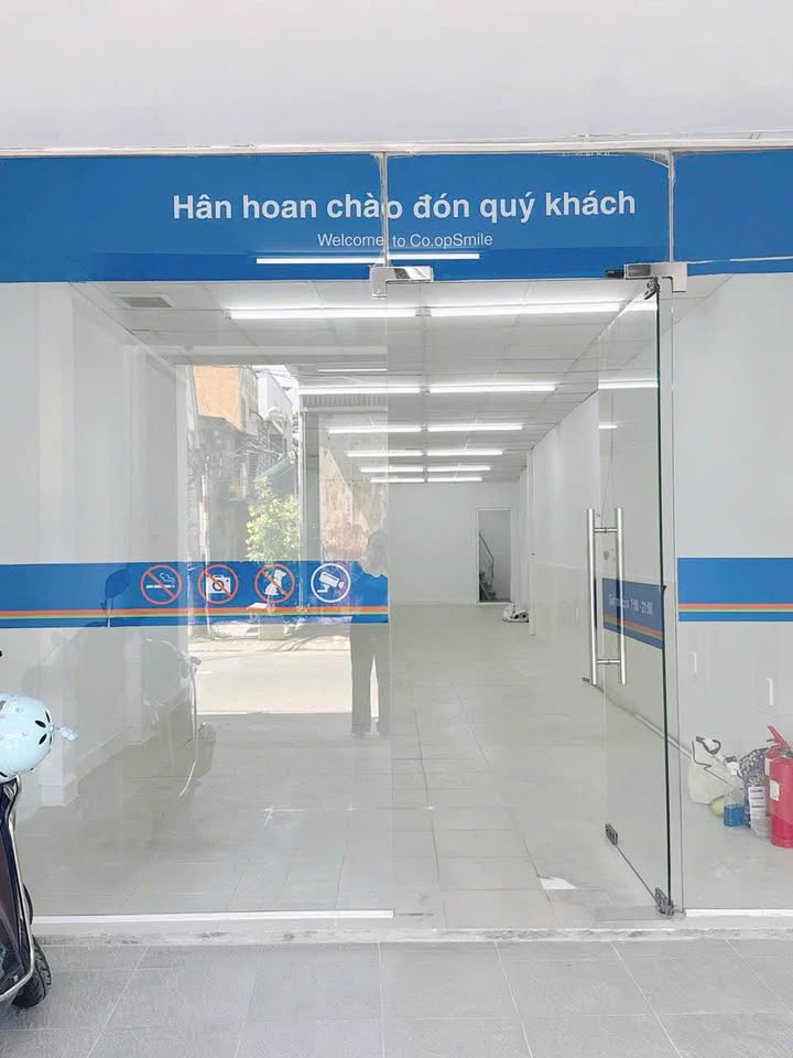 Nhà Mặt Tiền Phường Phú Trung, Tân Phú 100m² - Mặt Tiền Kinh Doanh