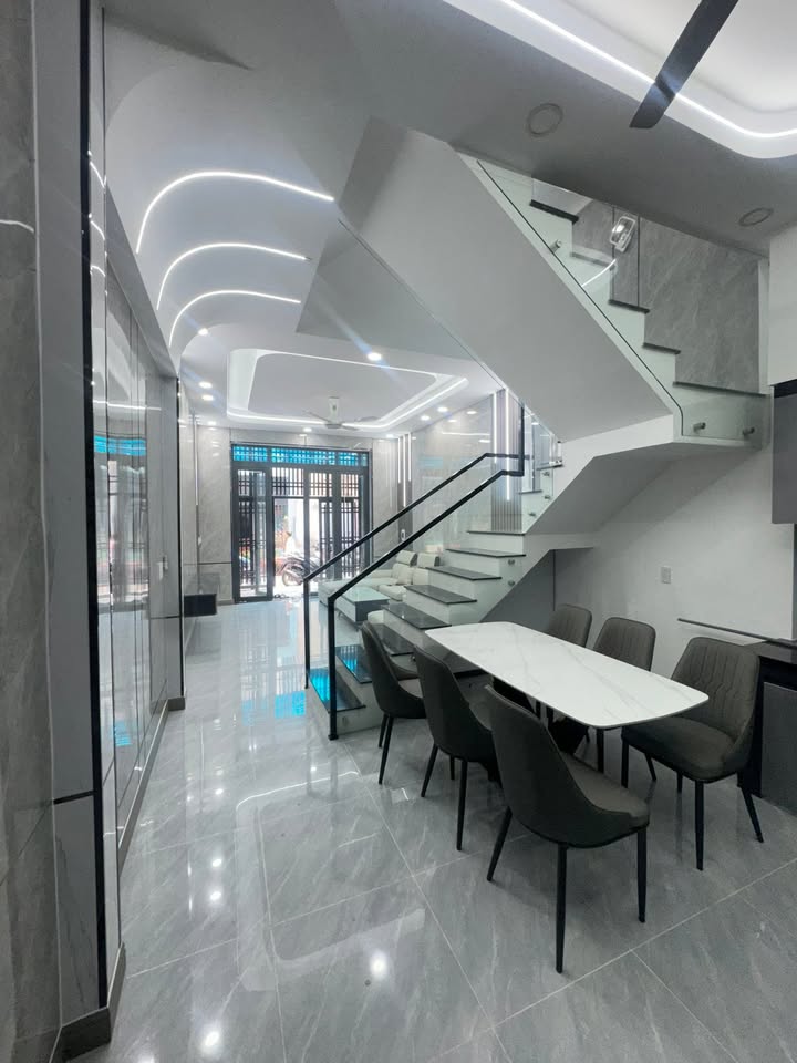 Nhà Sổ Chung Bình Chuẩn - 52m² - 1.55 Tỷ - Mới Xây 3PN