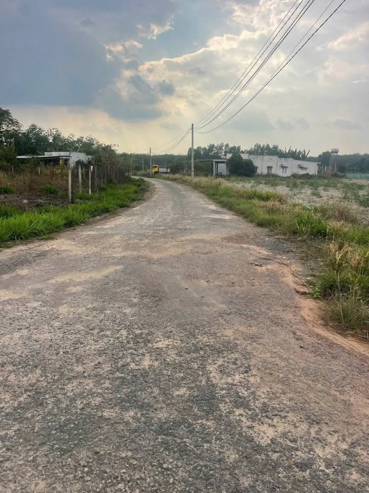 Đất nền Ngô Đức Kế Chơn Thành 190m² - Giá 570 Triệu