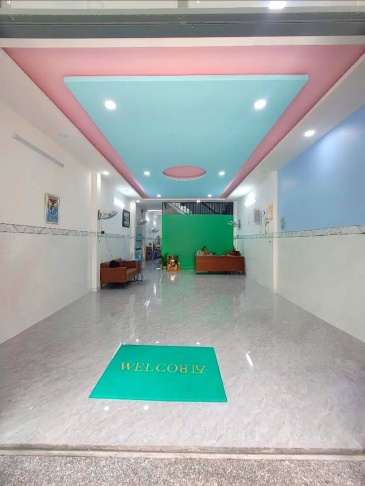 Nhà 3 Mê Mặt Tiền Bà Triệu - Trường Chinh, Tuy Hòa - 98m² Giá 5.9 Tỷ