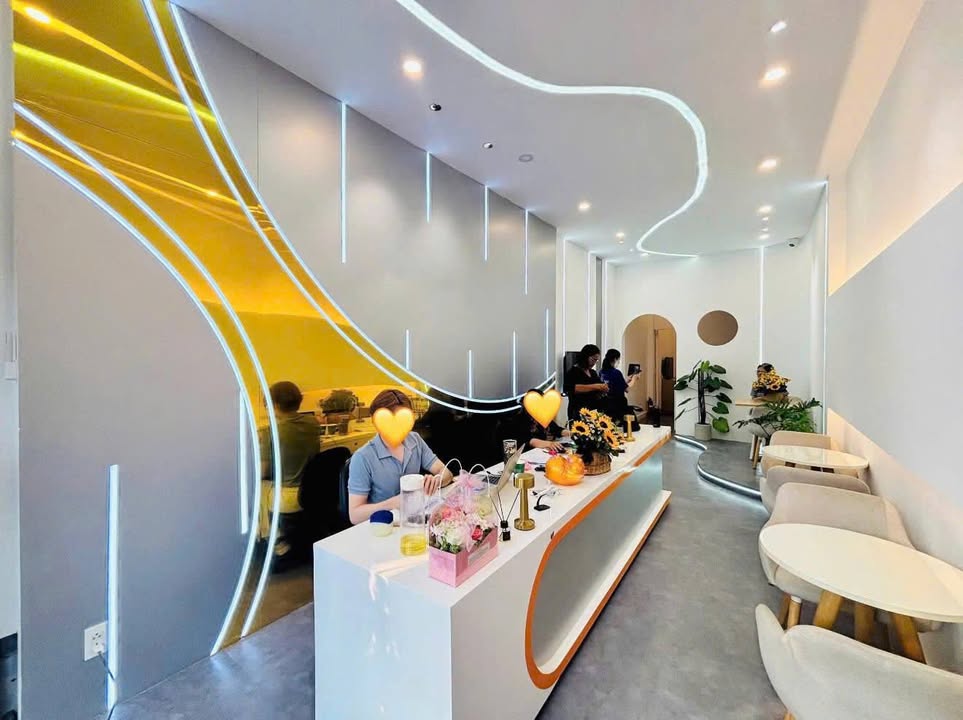 Townhouse Đinh Tiên Hoàng Q1 45m2 19 tỷ - Mặt tiền kinh doanh