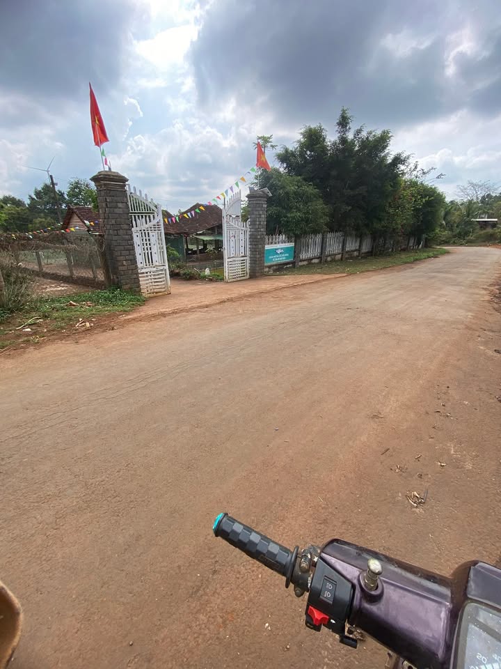 Đất nền Ea Kung, Đắk Lắk - 440m² giá 870 triệu, đối diện sân bóng Gia Bảo