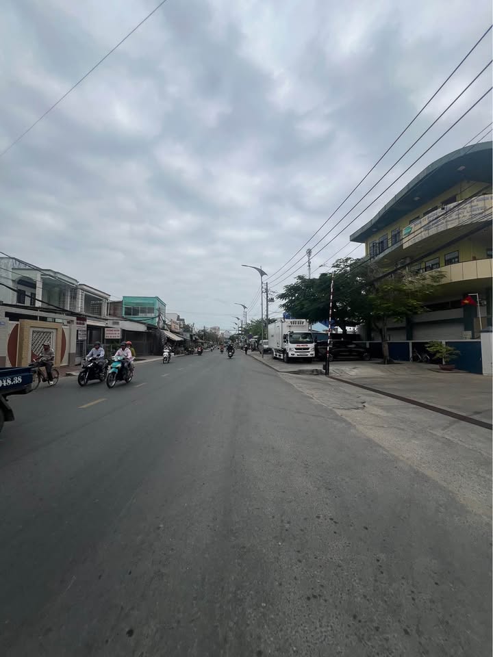 Bán Gấp Nhà Vườn Sóc Trăng 1500m² - Thoáng Mát, Sẵn Sàng Kinh Doanh