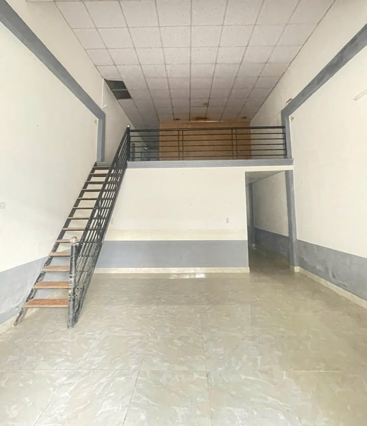 Nhà Mặt Tiền Trần Văn Dư Huế 100m² giá 5 triệu - Vị trí đắc địa!