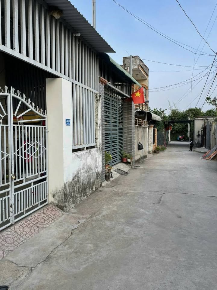 Nhà Tân Phong Biên Hòa 95m² - Sổ hồng sẵn, ô tô vào tận nhà!