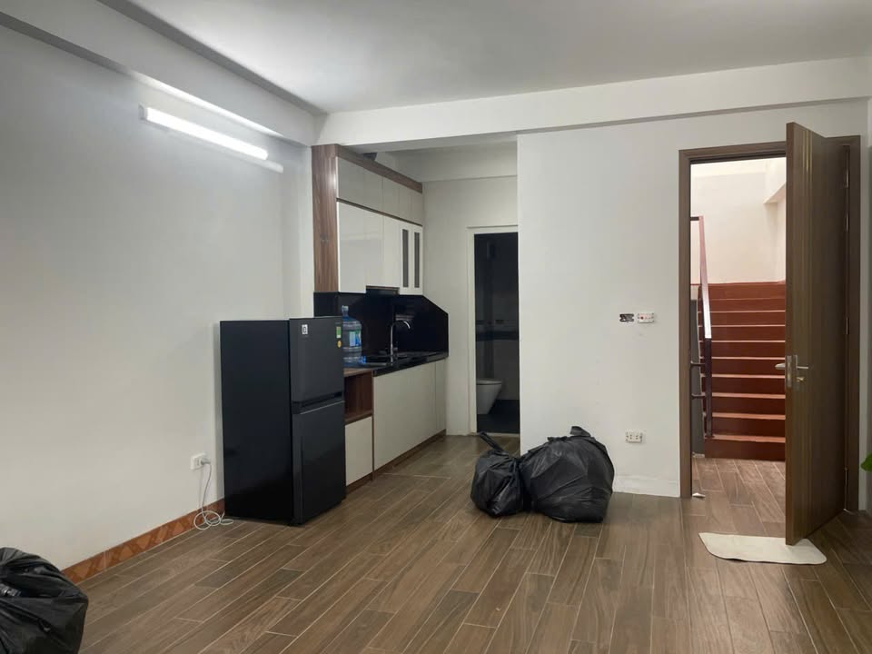 Nhà trọ 50m² full nội thất, Dương Quảng Hàm, Cầu Giấy - Ưu tiên nữ/gia đình