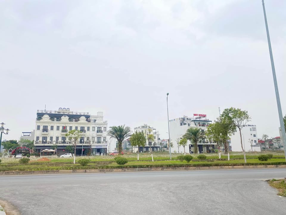 Bán Lô Đất LK Bắc Đầm Vạc 108m² - Sổ Đỏ Sẵn, Giá 5 Tỷ