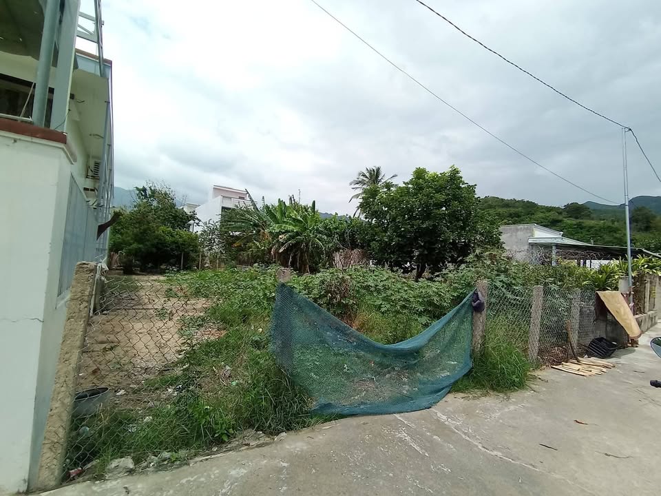 Đất Ninh Vân 226m² - Sổ Đỏ Thổ Cư, Cách Biển 200m