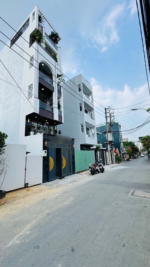 Nhà Mặt Tiền 6 Tầng Thang Máy Gò Vấp 70m² - 15.8 Tỷ